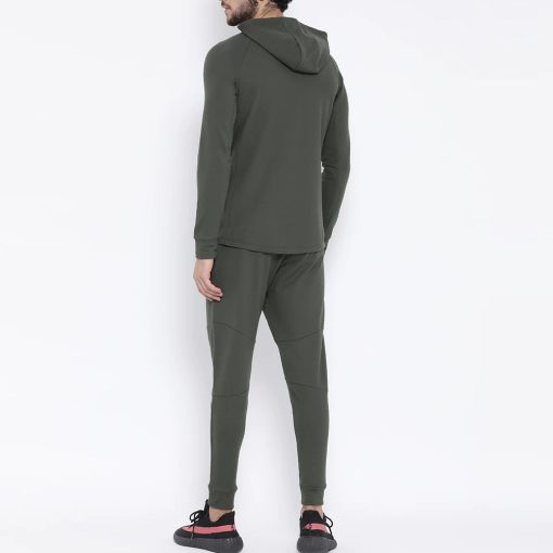 Tracksuit 6